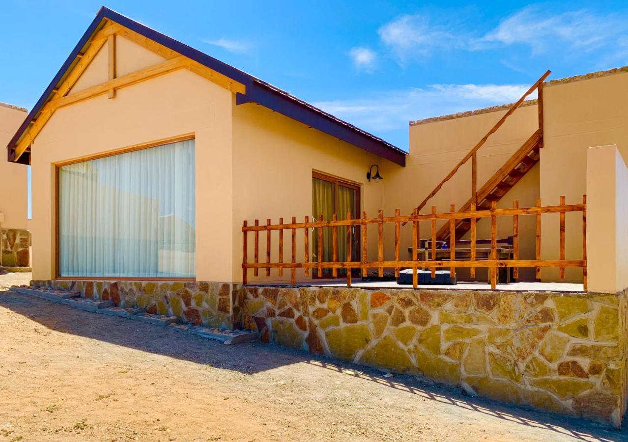 Agama Lodge Solitaire Kültér fotó