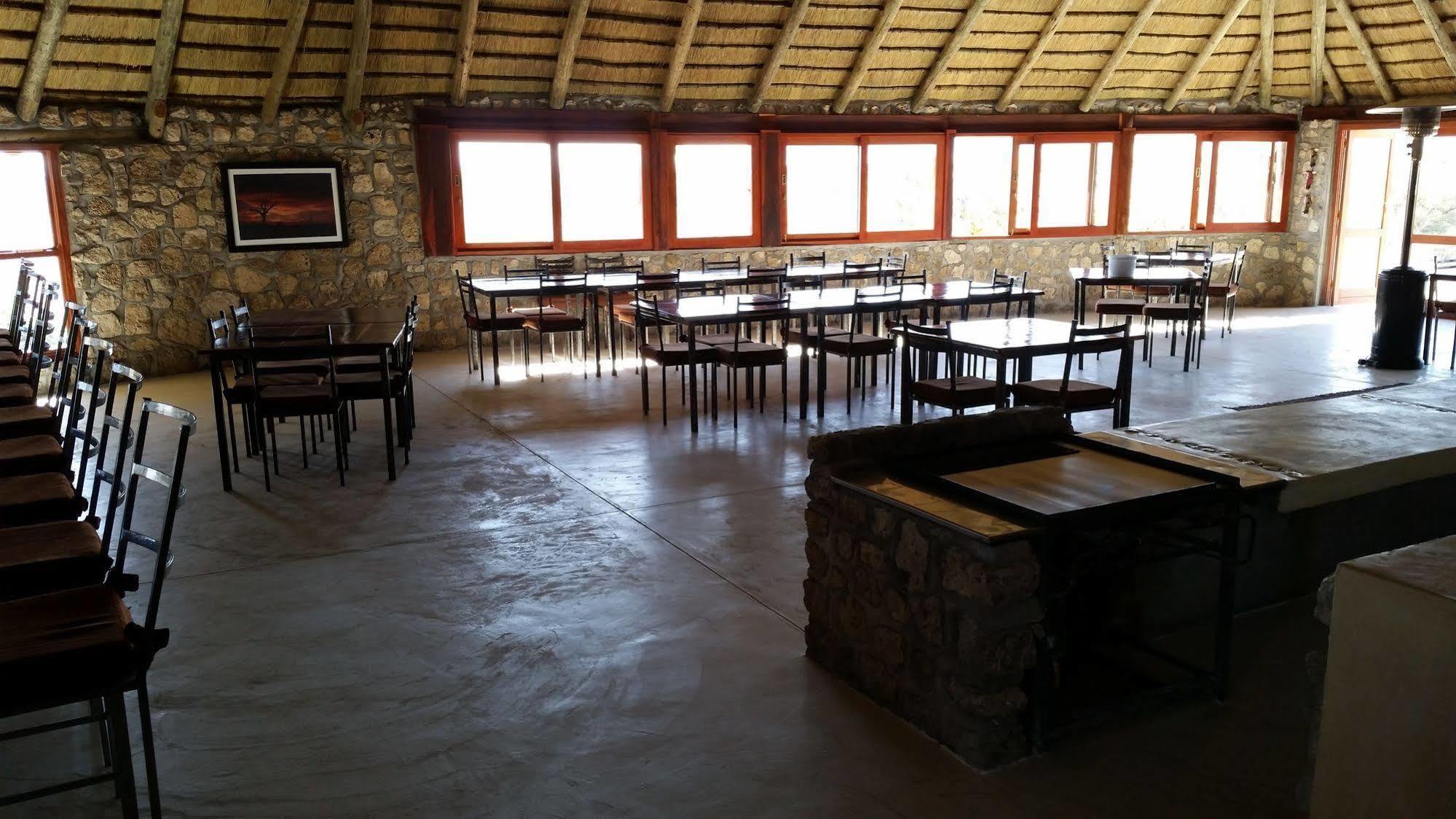 Agama Lodge Solitaire Kültér fotó