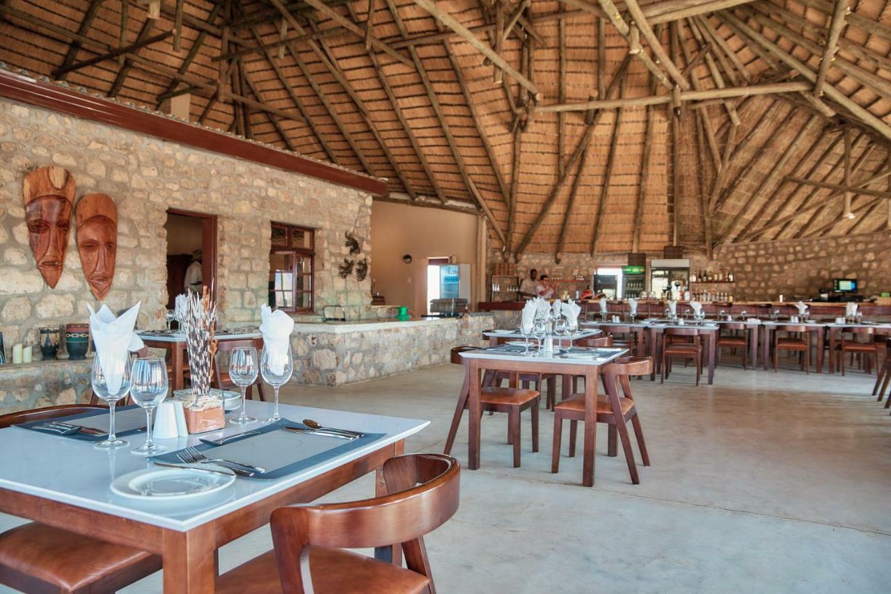 Agama Lodge Solitaire Kültér fotó